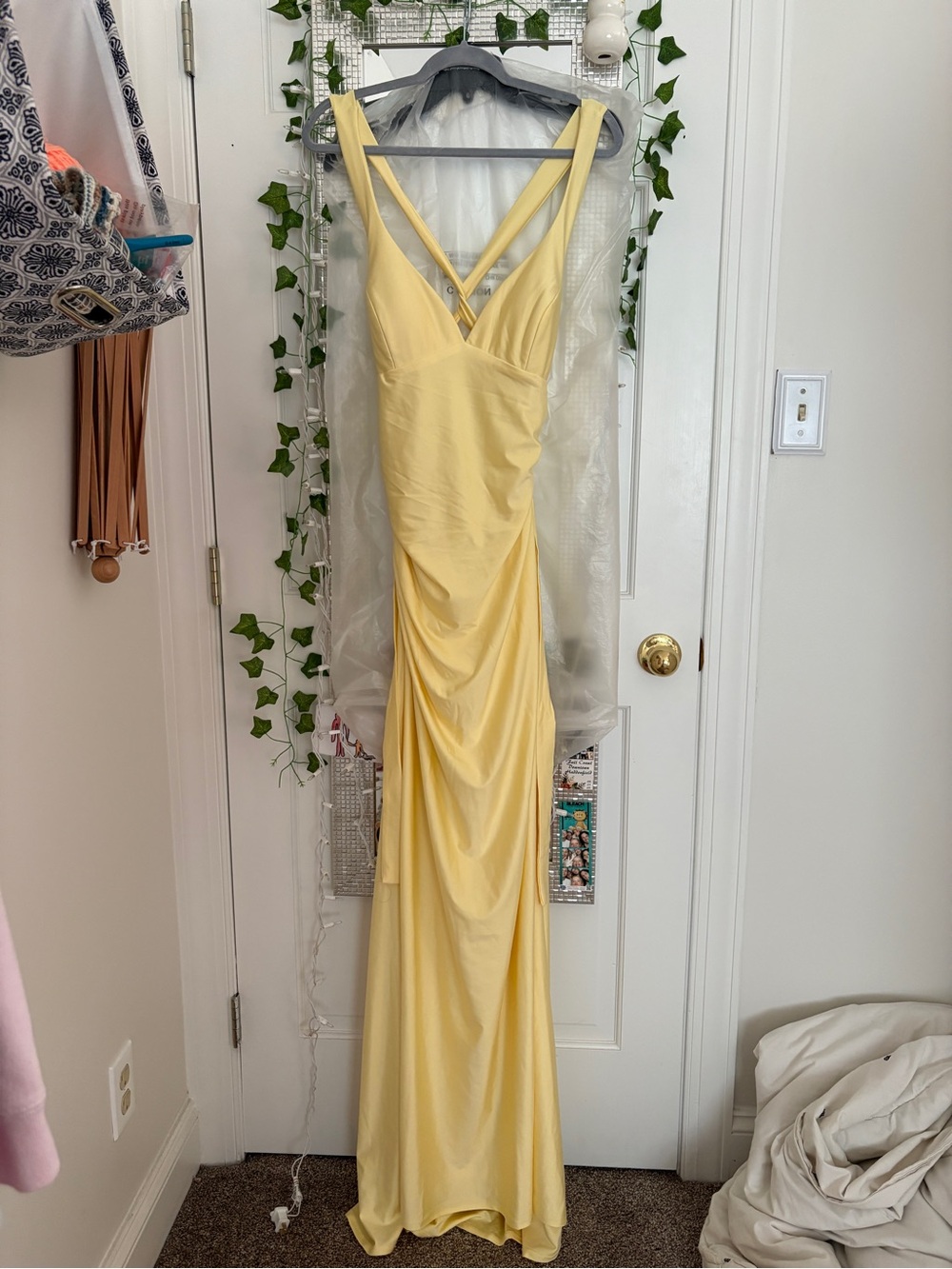 Windsor Pale Yellow V-Neck Ruched Prom Gown